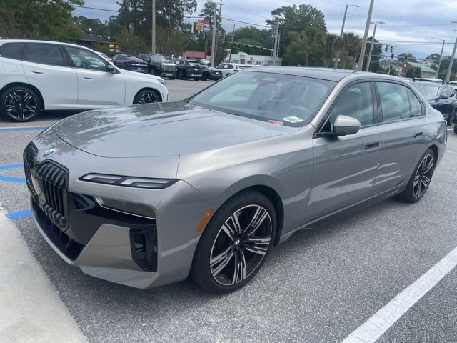 Used 2023 BMW 740i w/ Parking Assistance Package RWD image 1