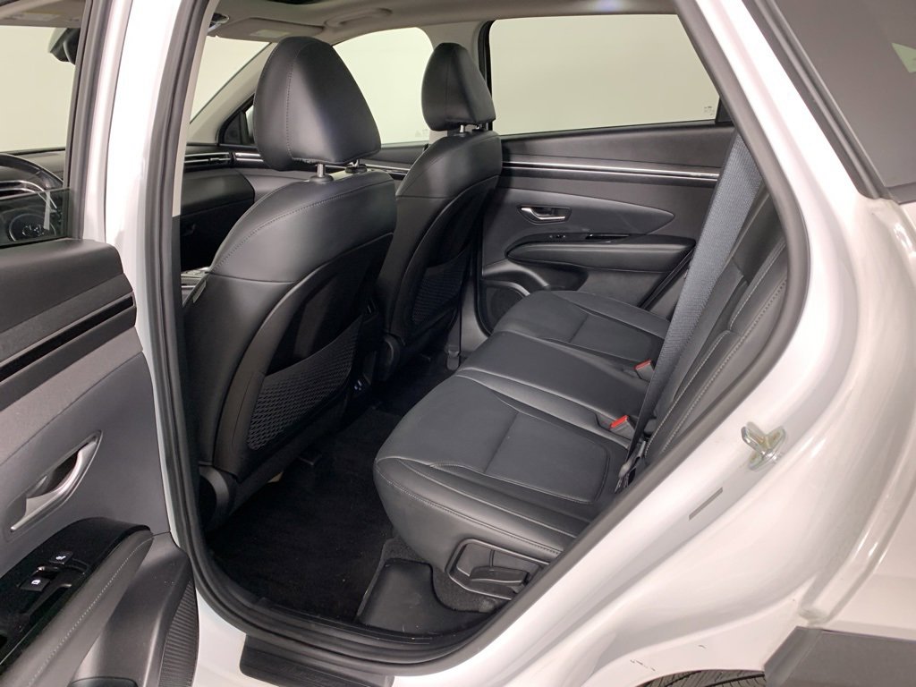 Used 2022 Hyundai Tucson Limited image 32