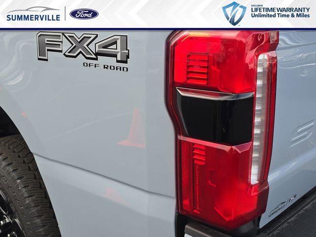 New 2026 Ford F250 Lariat w/ Black Appearance Package AWD/4WD image 33