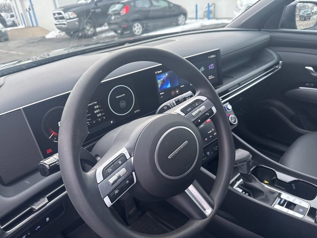 Used 2025 Hyundai Santa Cruz SEL image 17