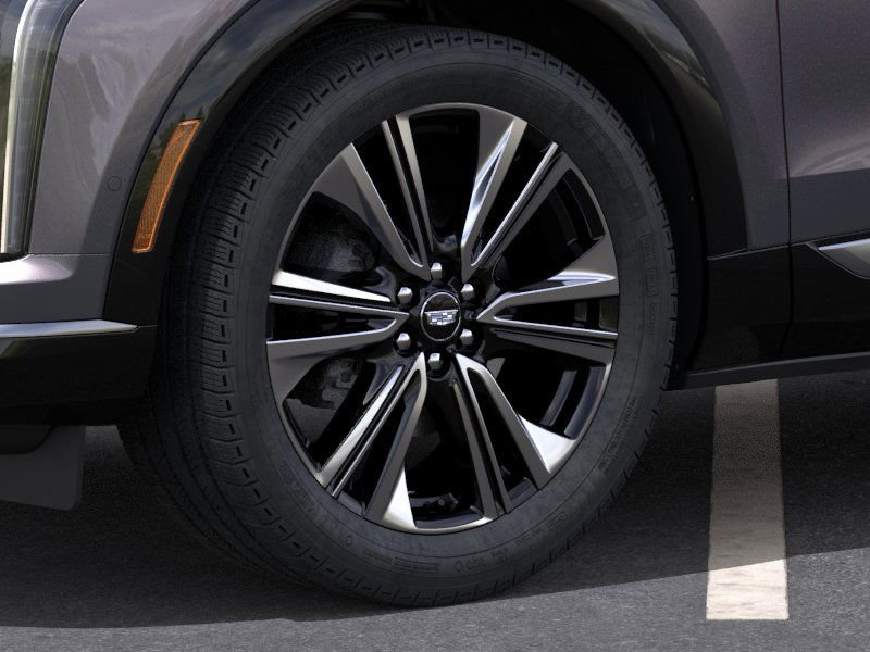New 2026 Cadillac Optiq Luxury 2 image 30