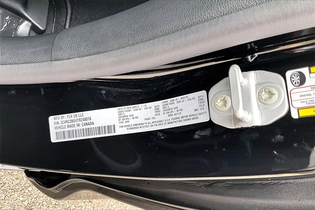 New 2026 Chrysler Pacifica Select image 13