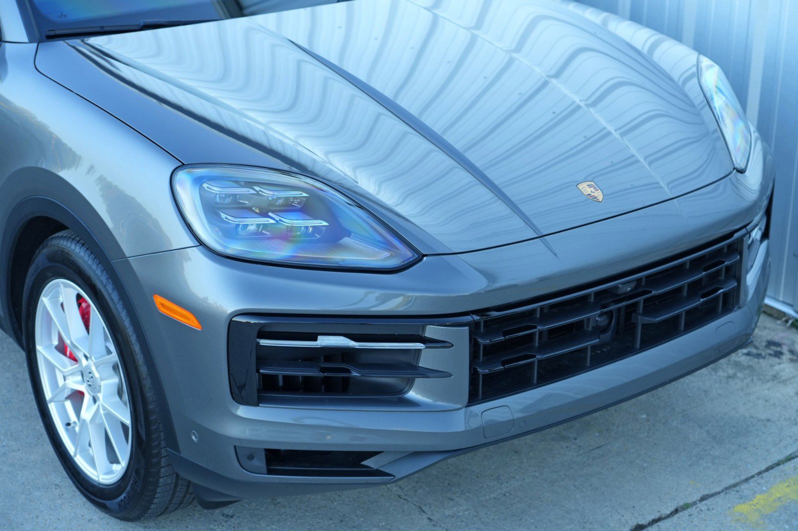 Used 2024 Porsche Cayenne S image 64