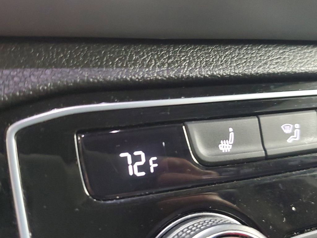 Certified 2023 Volkswagen Atlas SE image 7