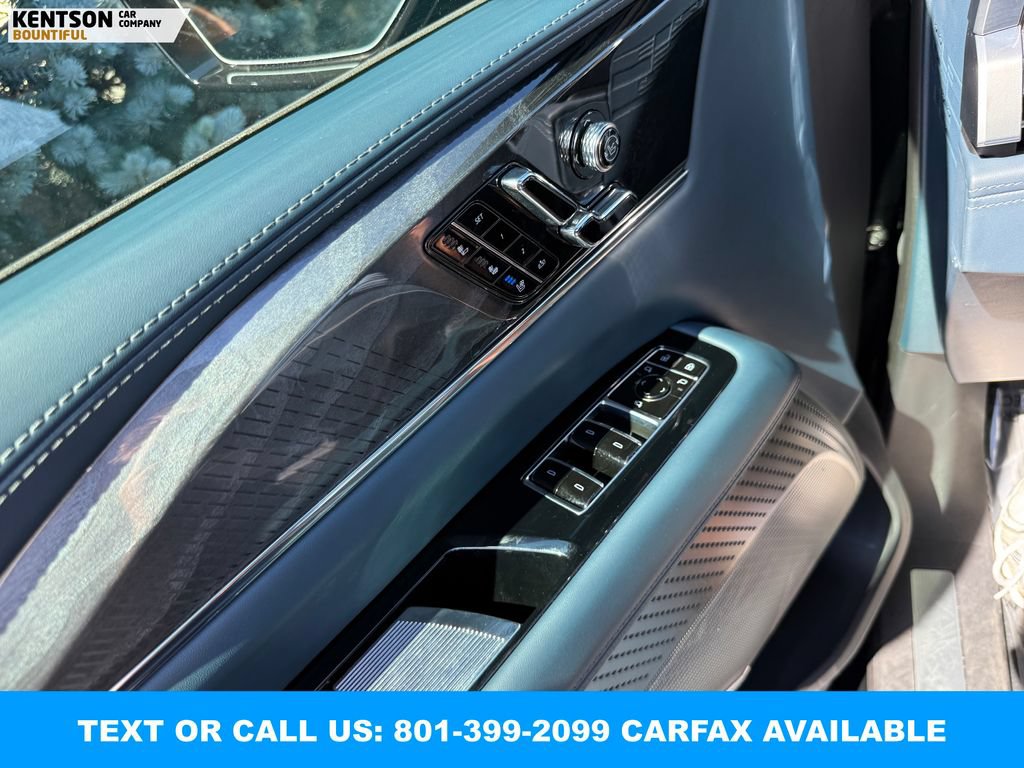 Used 2025 Cadillac Escalade IQ Luxury 2 w/ LPO, Premium Carpet Package AWD/4WD image 20