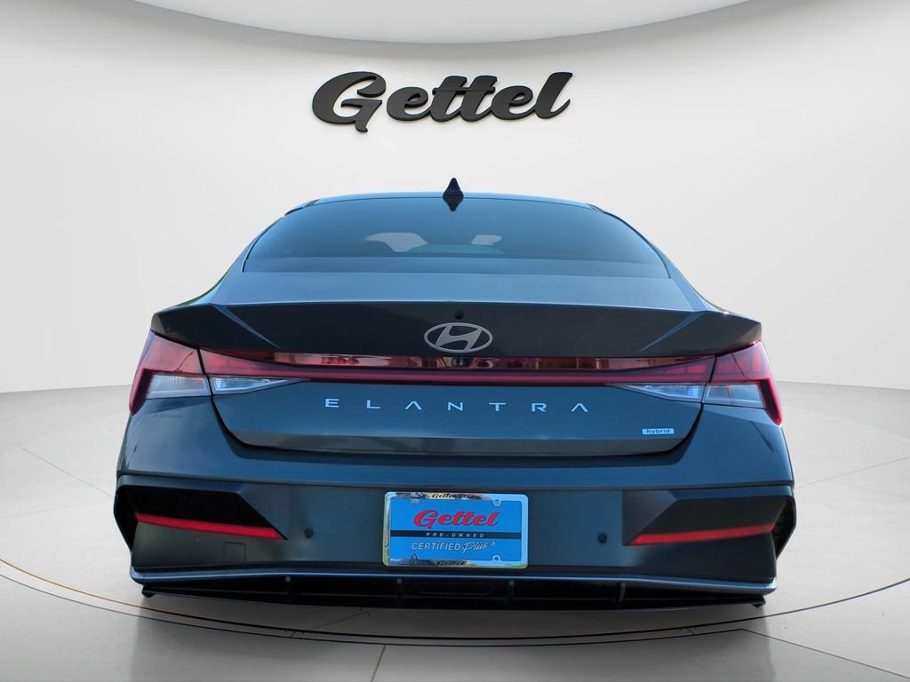 Certified 2024 Hyundai Elantra Limited FWD image 6