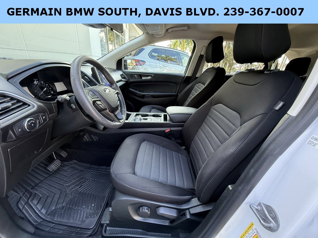 Used 2022 Ford Edge SE w/ Black Appearance Package image 16