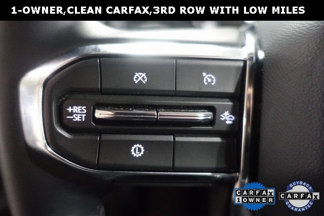 Used 2025 GMC Acadia Elevation image 14