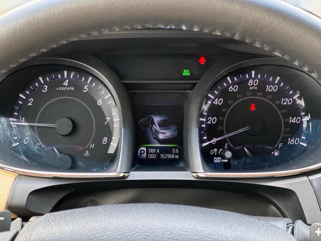 Used 2015 Toyota Avalon XLE FWD image 9