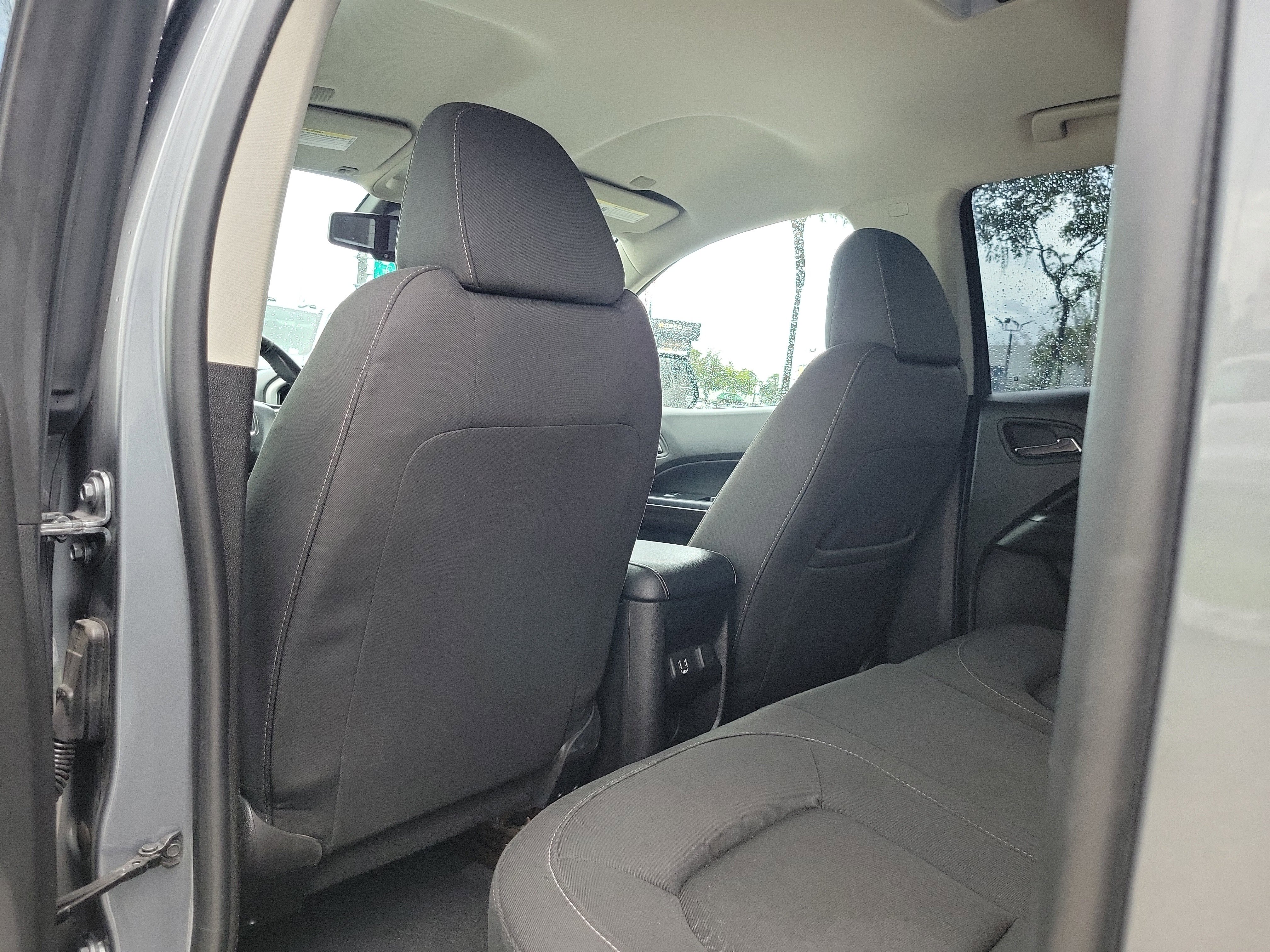 Used 2020 GMC Canyon SLE w/ Elevation Edition RWD image 14