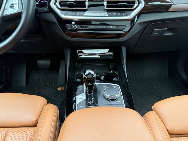 Used 2024 BMW X3 xDrive30i w/ Premium Package AWD/4WD image 11
