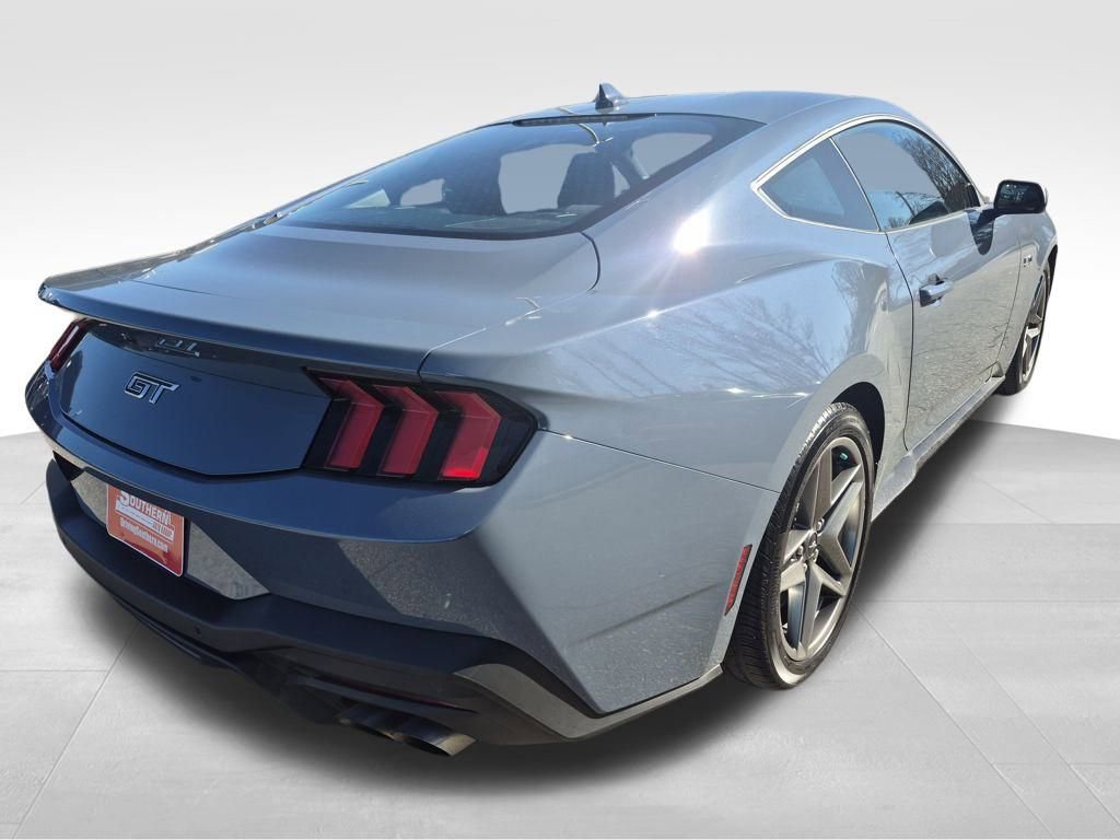 Used 2025 Ford Mustang GT image 11