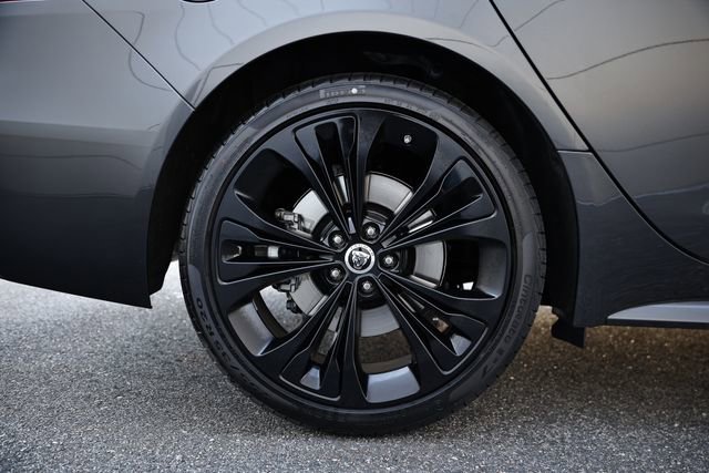 New 2024 Jaguar XF R-Dynamic SE AWD/4WD image 12