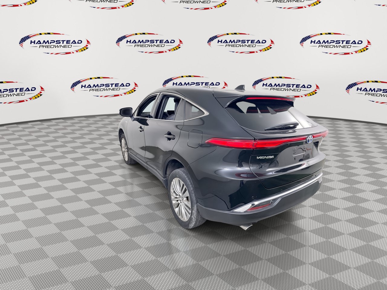 Used 2021 Toyota Venza Limited AWD/4WD image 6