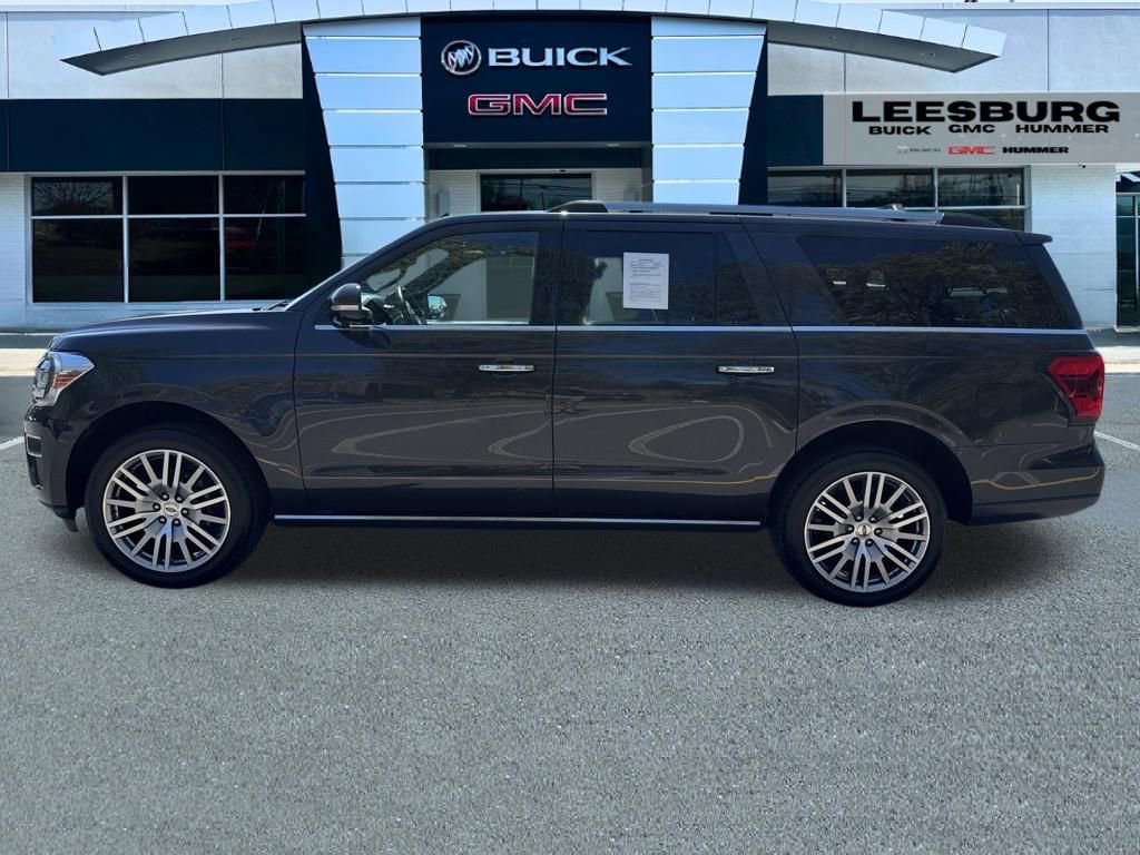 Used 2024 Ford Expedition Max Limited AWD/4WD image 4