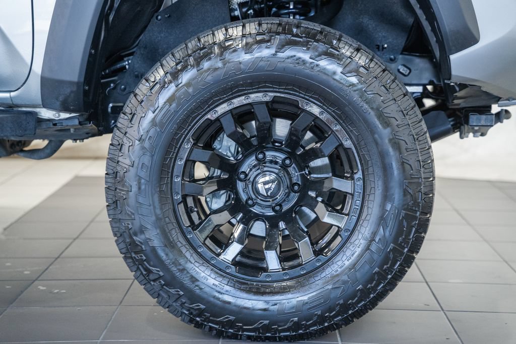 Used 2023 Toyota Tacoma TRD Off-Road AWD/4WD image 15