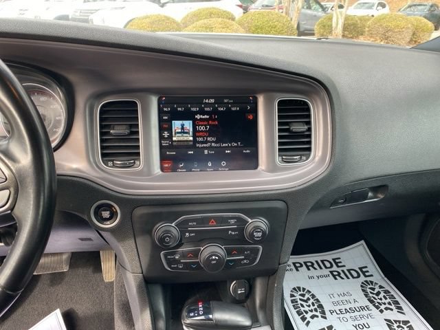 Used 2023 Dodge Charger SXT RWD image 11