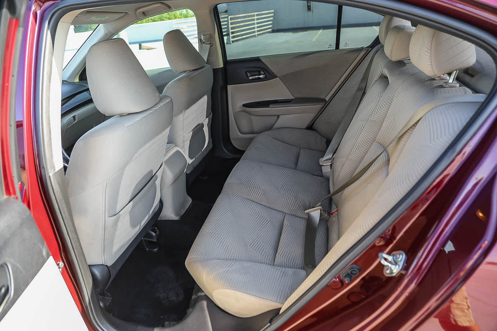 Used 2016 Honda Accord LX image 19