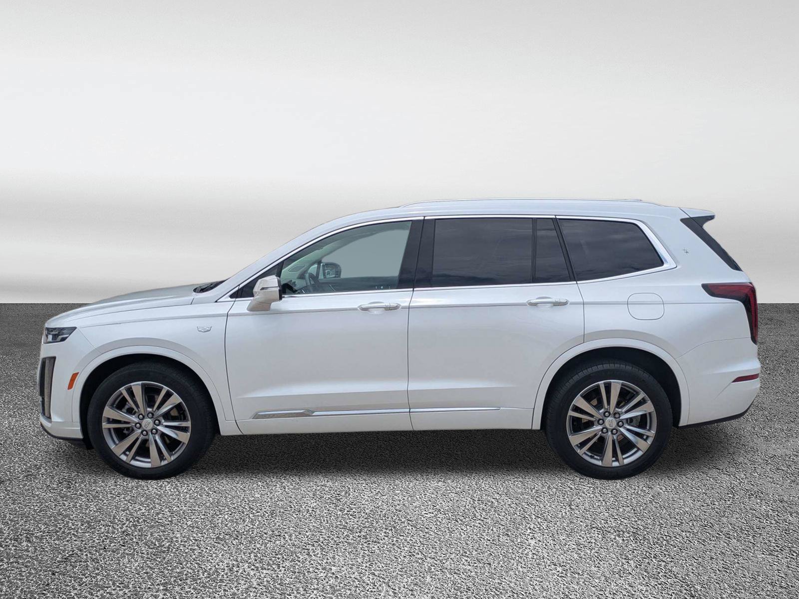 Certified 2023 Cadillac XT6 Premium Luxury AWD/4WD image 19