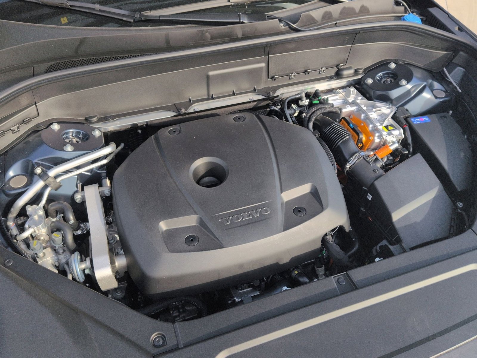 New 2026 Volvo XC90 T8 Ultra image 28