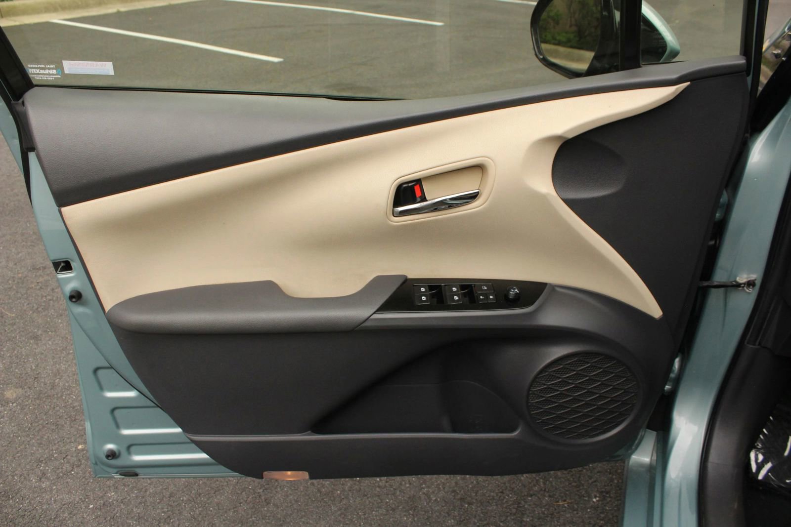 Used 2017 Toyota Prius Three FWD image 15