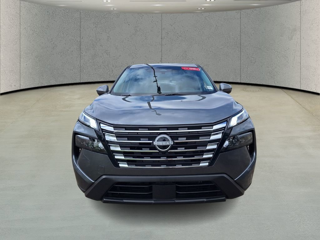 Certified 2026 Nissan Rogue SV image 2