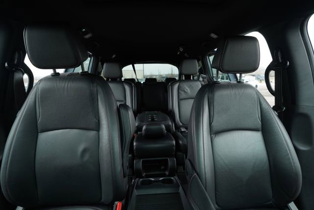 Used 2023 Honda Odyssey Sport image 34