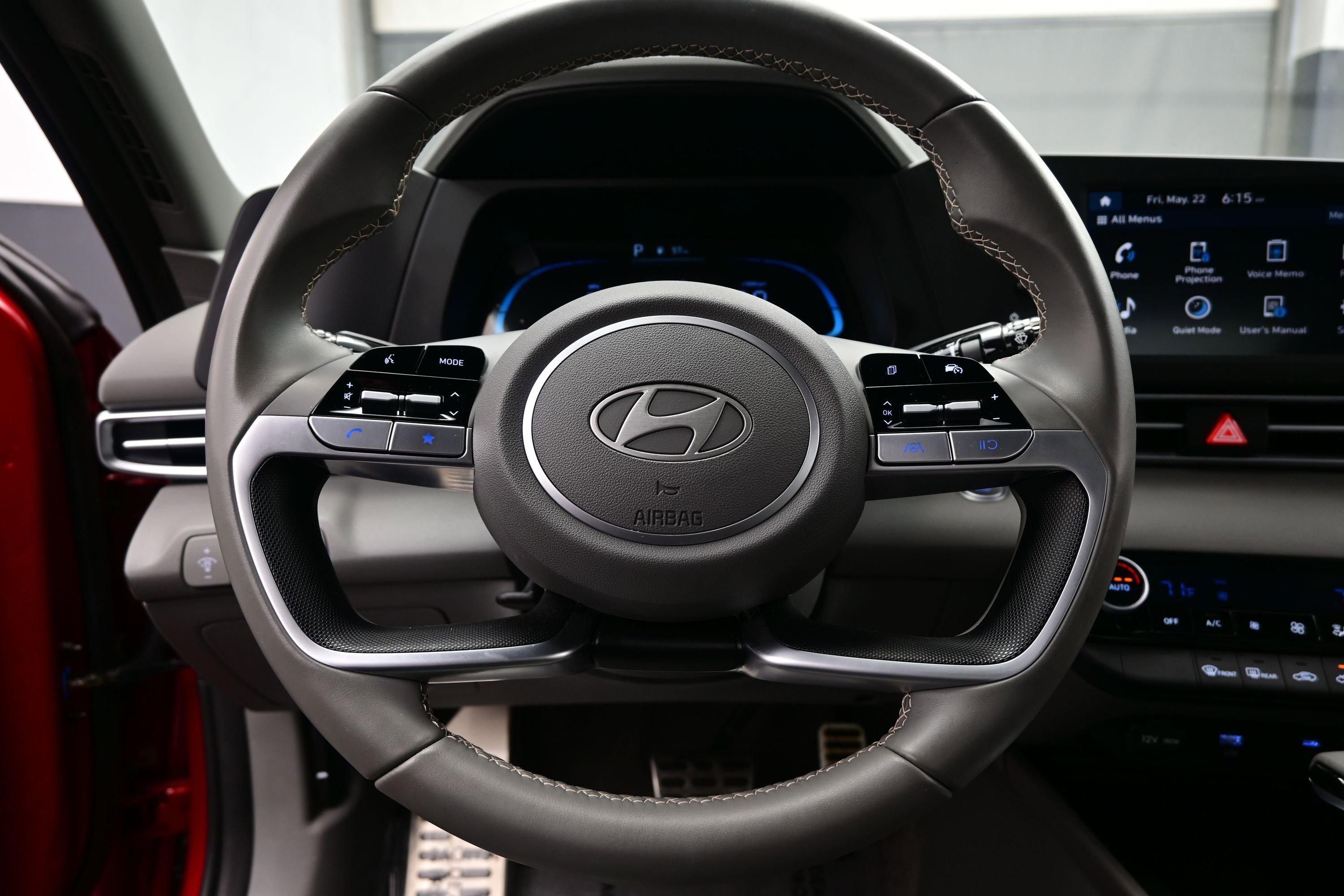 Certified 2025 Hyundai Elantra Sport FWD image 22