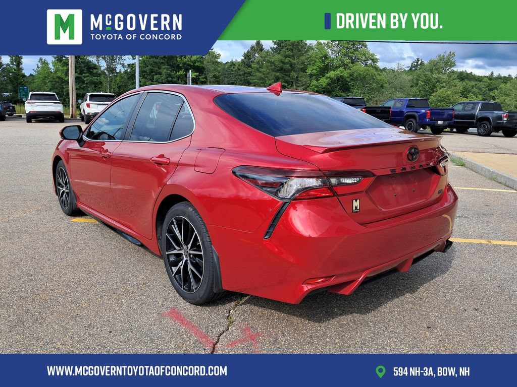 Used 2022 Toyota Camry SE w/ Convenience Package FWD image 10