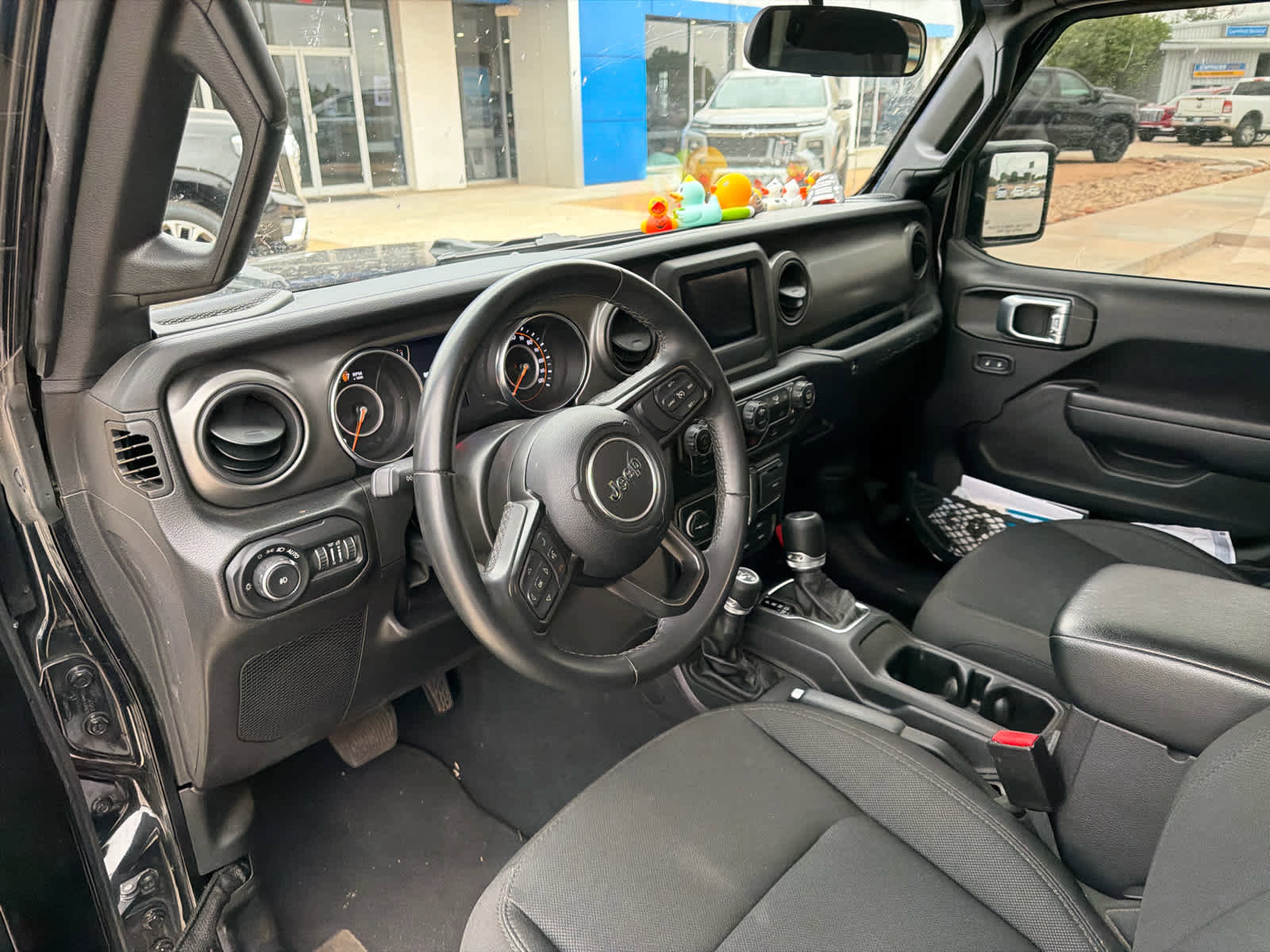 Used 2022 Jeep Wrangler Sport AWD/4WD image 21