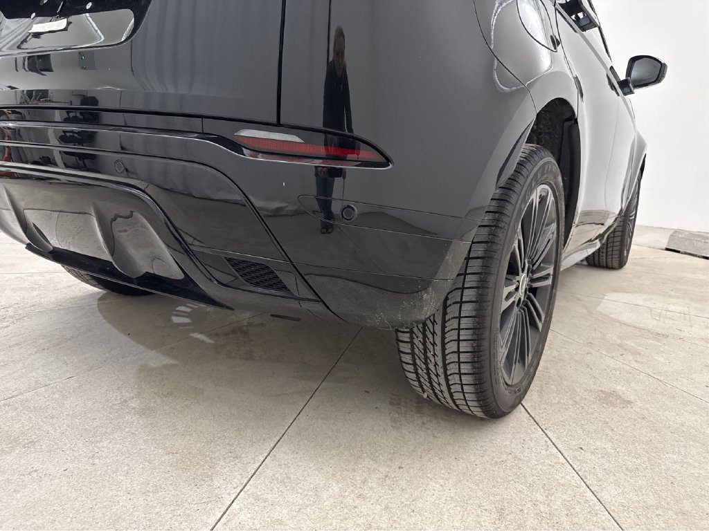 Used 2024 Land Rover Range Rover Evoque Dynamic SE AWD/4WD image 24