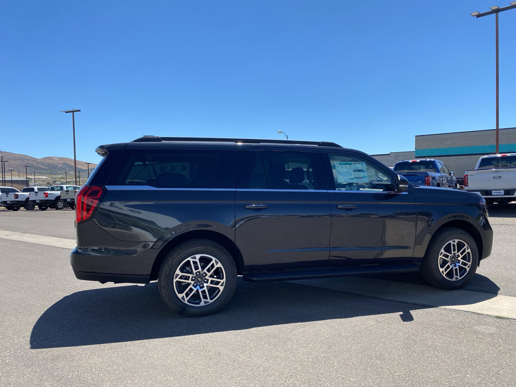 New 2025 Ford Expedition Max Active image 22