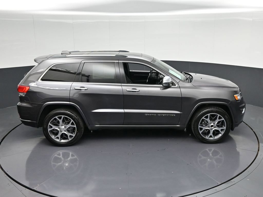 Used 2019 Jeep Grand Cherokee Overland RWD image 25