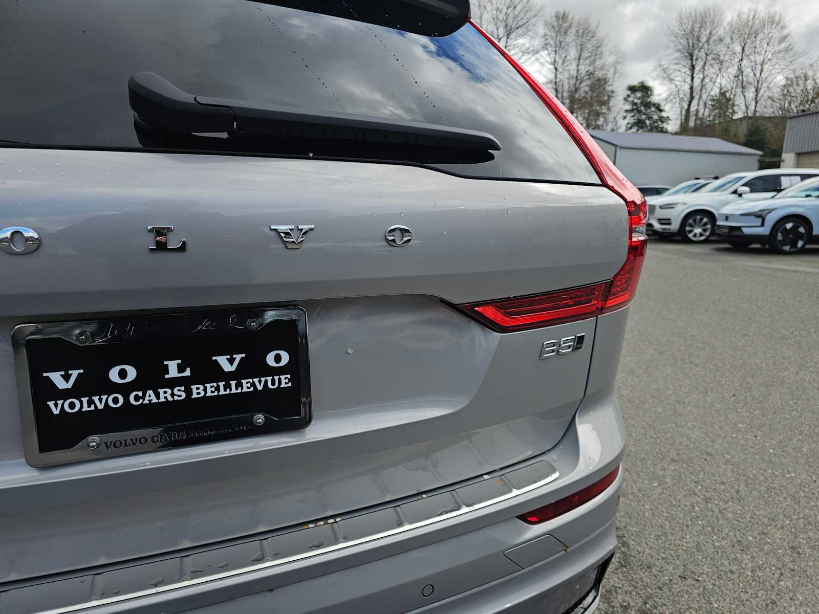 Used 2025 Volvo XC60 B5 Plus w/ Protection Package Premier image 14