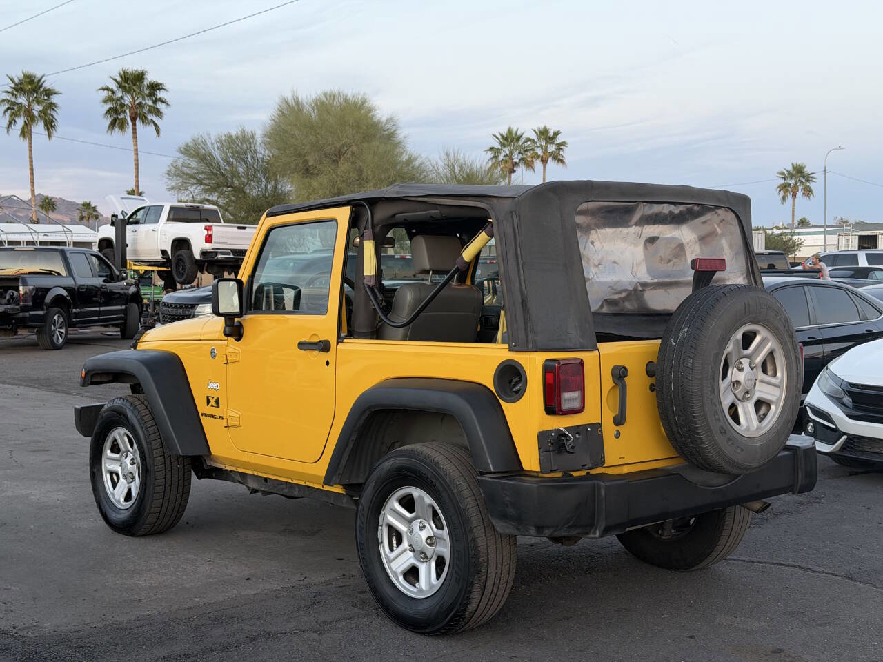 Used 2009 Jeep Wrangler X AWD/4WD image 3