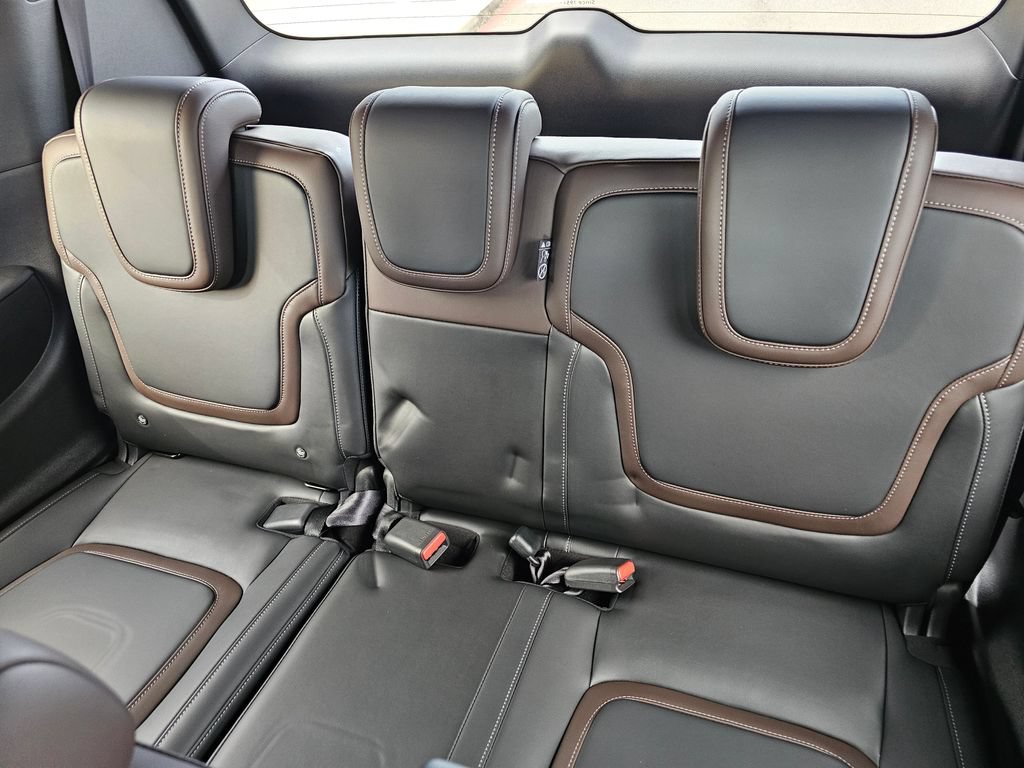 New 2026 Nissan Armada SL AWD/4WD image 7