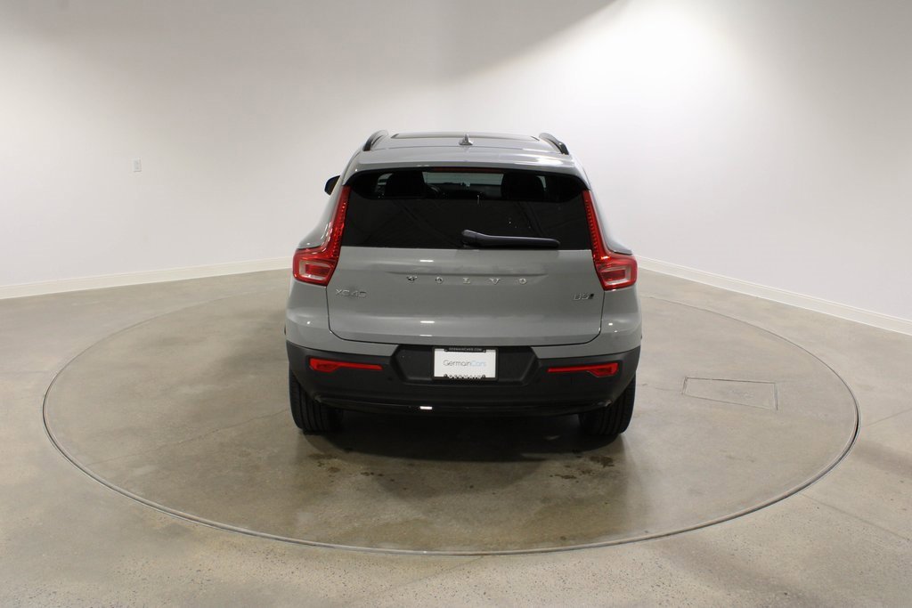 New 2026 Volvo XC40 B5 Plus w/ Protection Package Premier image 5