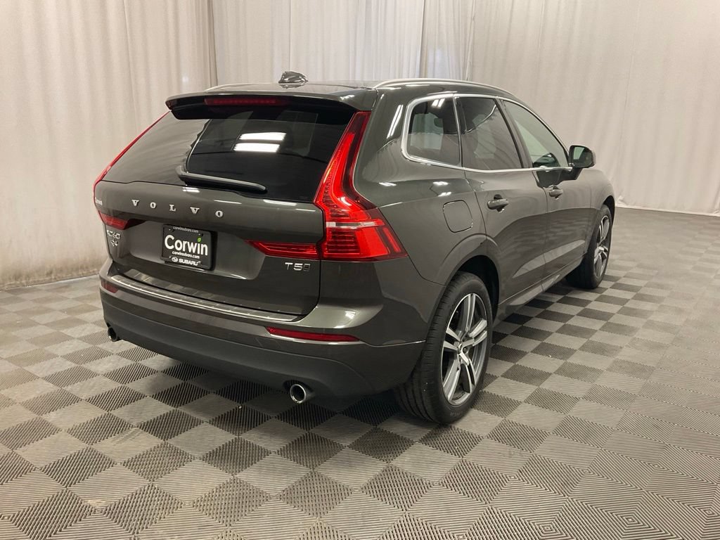 Used 2020 Volvo XC60 T5 Momentum w/ Protection Package Premier AWD/4WD image 13