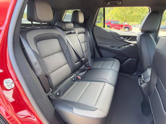 New 2027 Chevrolet Equinox LT w/ Convenience Package II FWD image 30