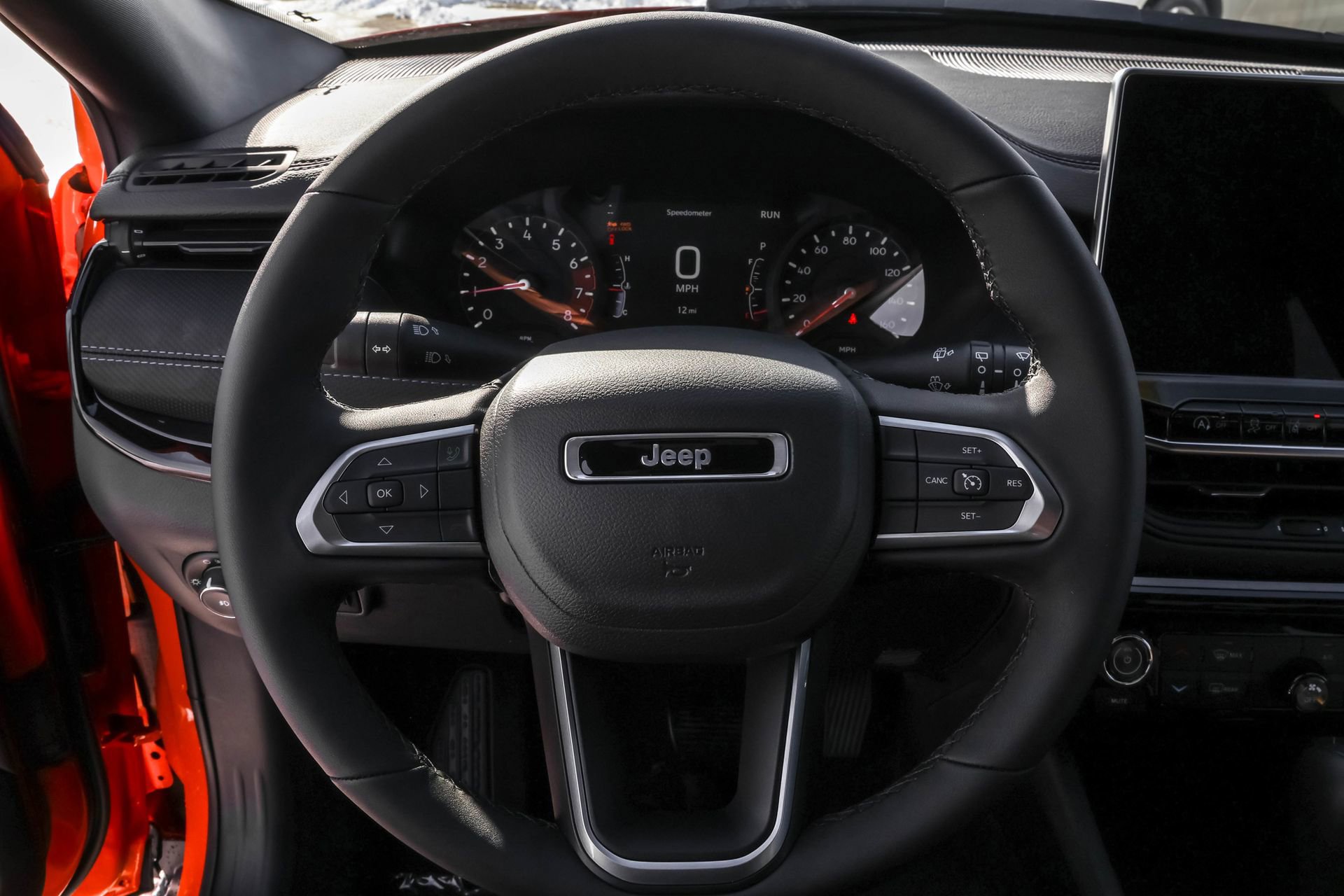 New 2026 Jeep Compass Latitude image 25