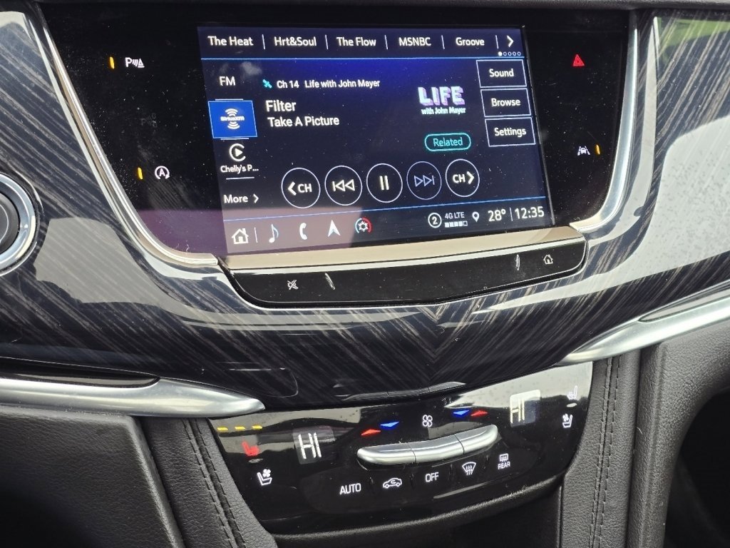 Used 2024 Cadillac XT6 Premium Luxury w/ LPO, Floor Liner Package image 27