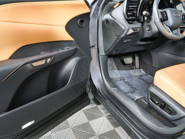Used 2024 Lexus RX 350 w/ Convenience Package AWD/4WD image 9