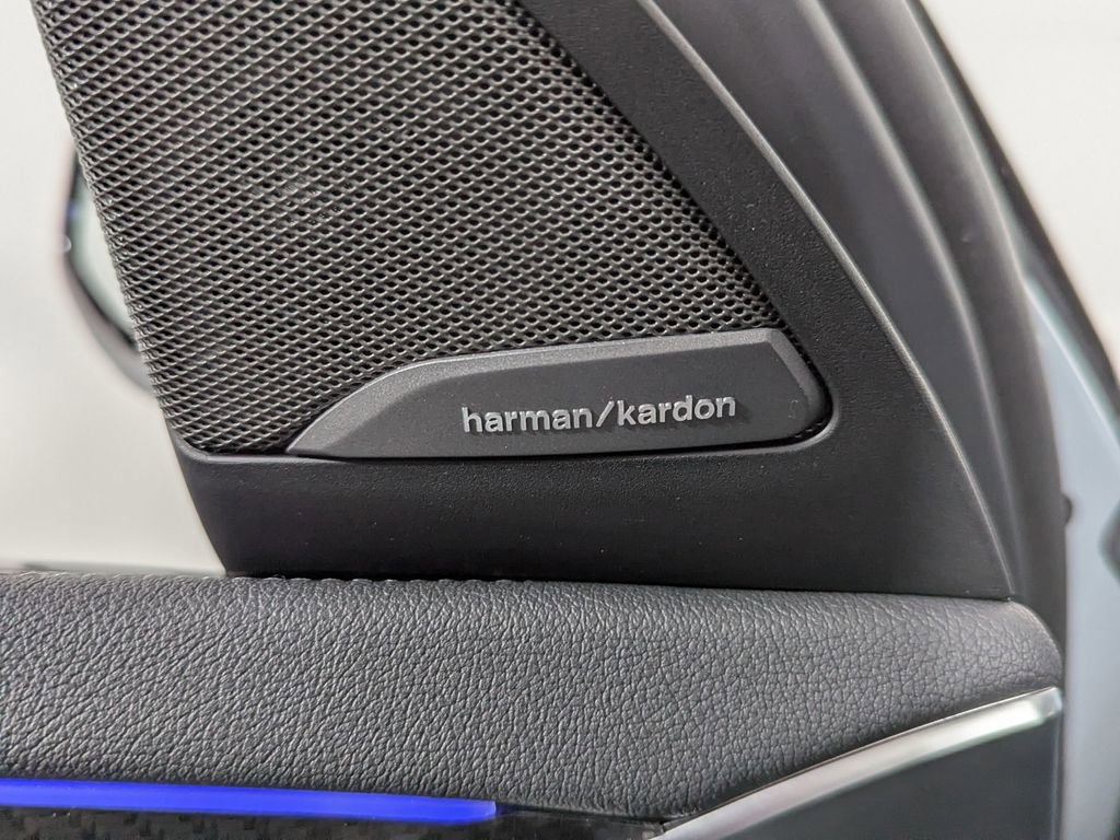 Certified 2023 BMW X4 M40i w/ Premium Package image 14