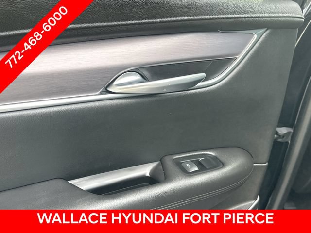 Used 2019 Cadillac XT5 Luxury FWD image 17
