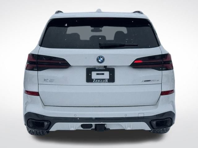 New 2026 BMW X5 xDrive50e w/ M Sport Package image 8