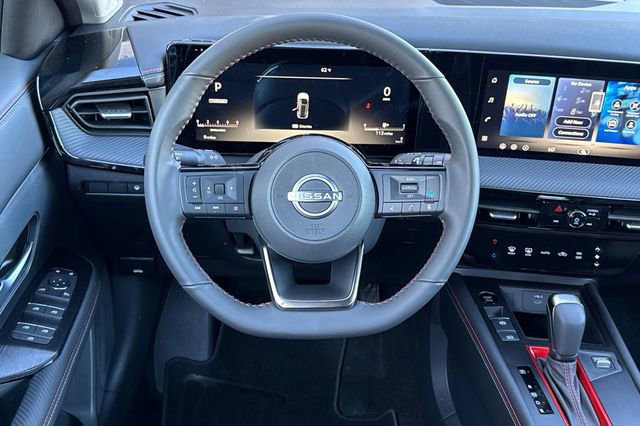 New 2026 Nissan Kicks SR image 14