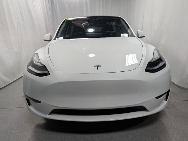 Used 2025 Tesla Model Y Long Range image 7