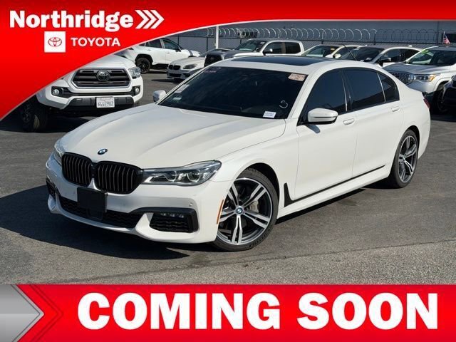 Used 2019 BMW 750i w/ Executive Package image 1