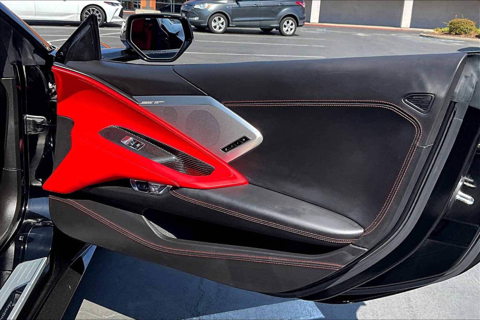 Used 2023 Chevrolet Corvette Stingray Premium Cpe w/ Z51 Performance Package image 26