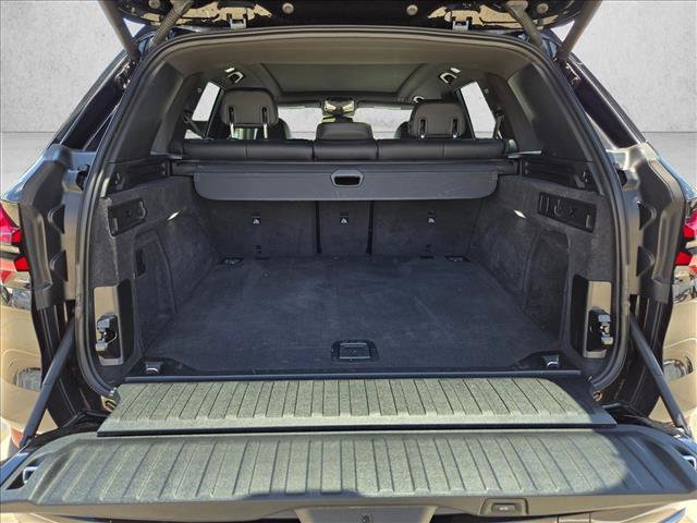 Used 2024 BMW X5 xDrive40i AWD/4WD image 6